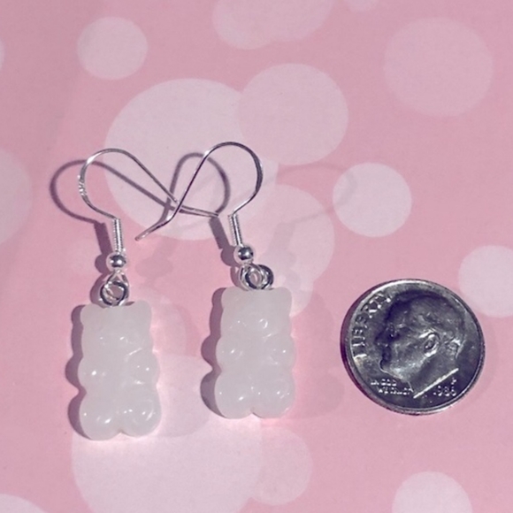 Matte gummy bear earrings - Picture 2 of 2